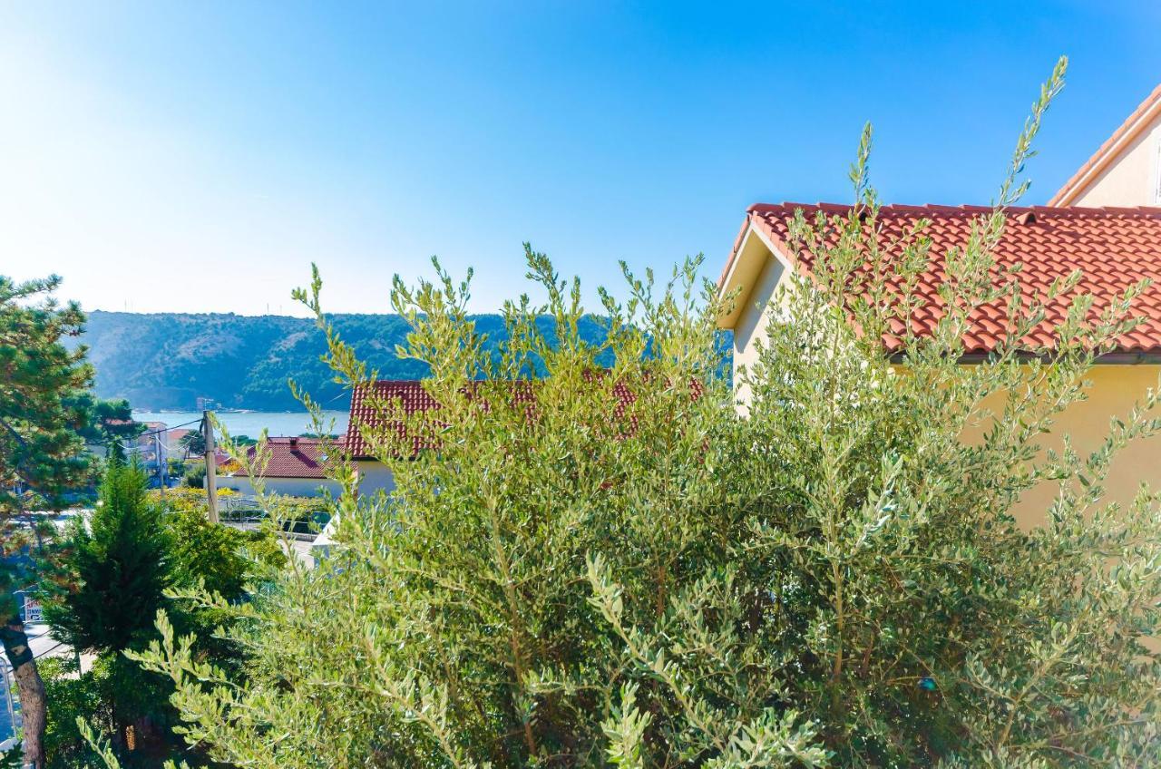 Apartments Anica J Lopar Exterior foto
