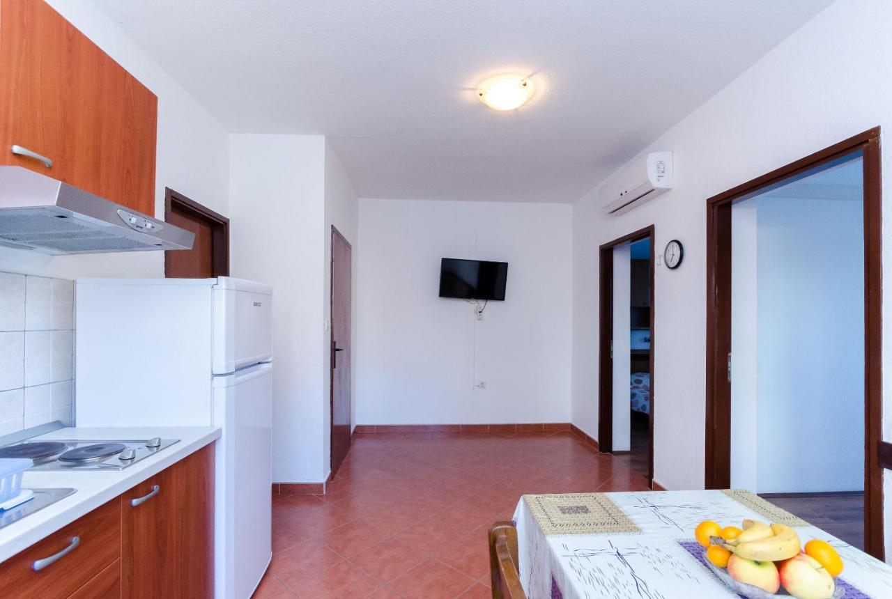 Apartments Anica J Lopar Exterior foto